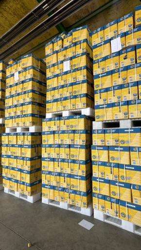 فروشگاه جهان کاغذ شعبه 2