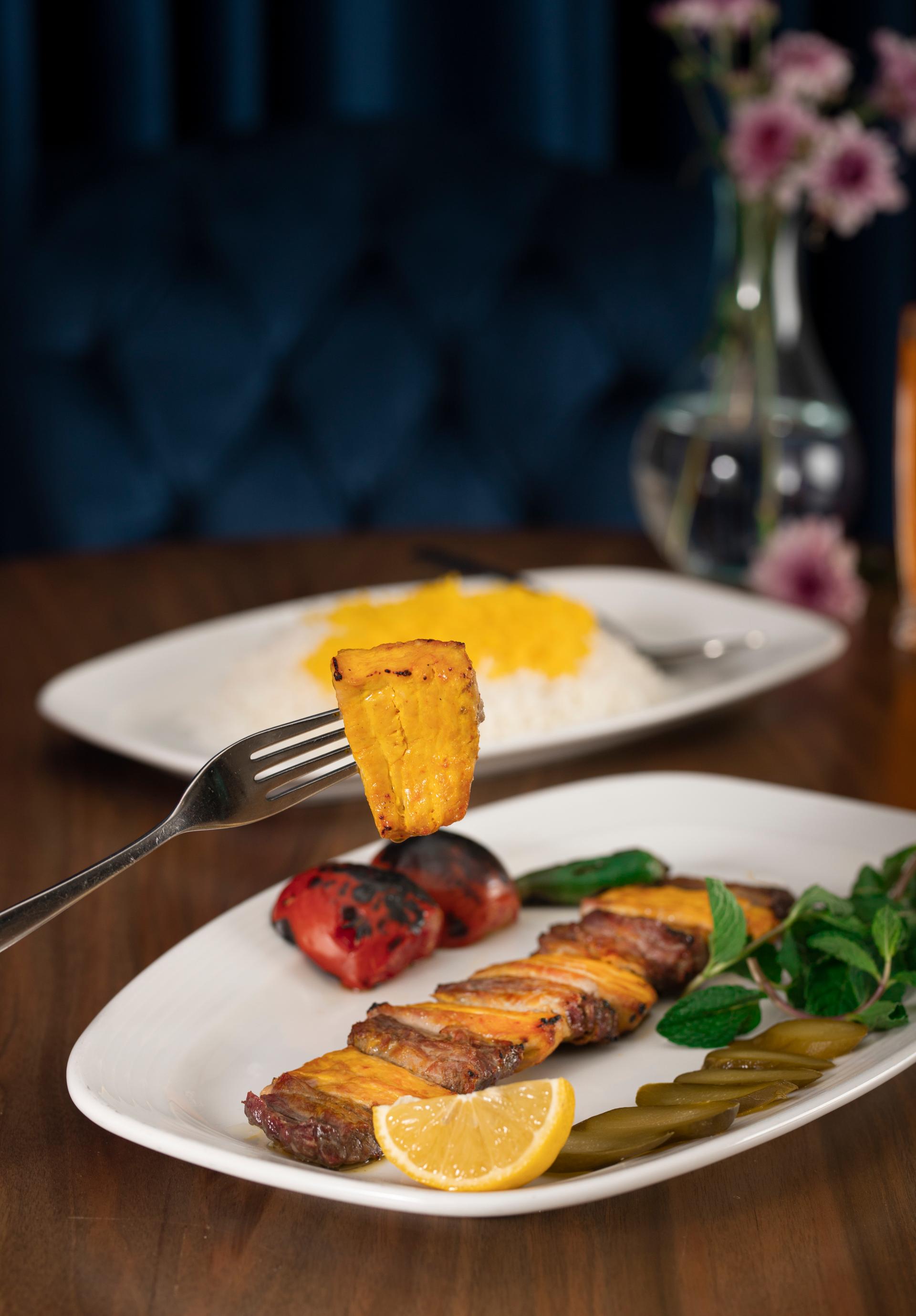 عکس رستوران صنوبر