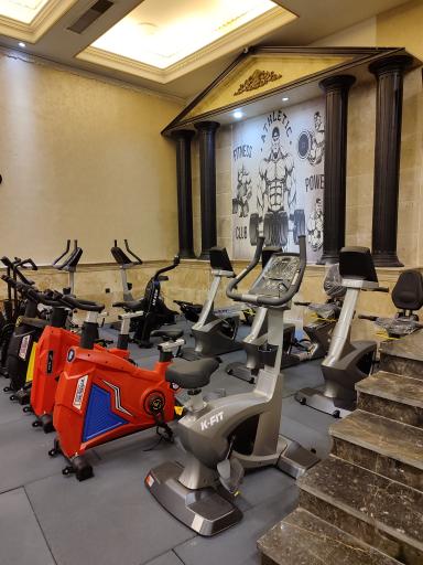 عکس باشگاه بدنسازی اتمسفر 