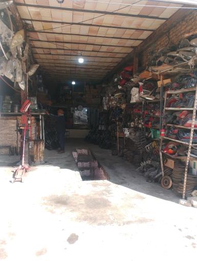 عکس باطری و استوک فروشی انصاری 