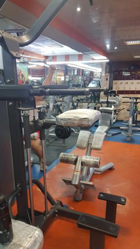 عکس باشگاه بدنسازی قدس