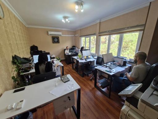 عکس گسترش ارتباطات همراهان فجر