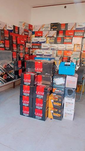 عکس باطری و استوک فروشی انصاری 