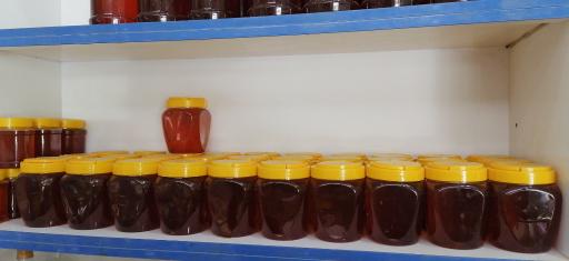 عکس عطاری و عسل فروشی مهر انگبین 