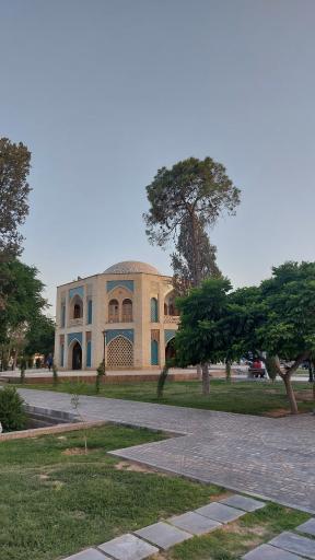 عکس میدان کمال‌الملک