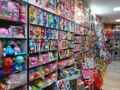 عکس اسباب بازی بهار