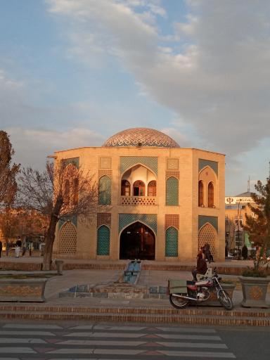 عکس میدان کمال‌الملک