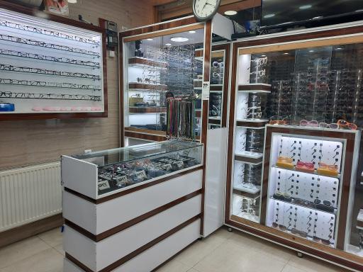 عکس عینک طبی پروفسور 