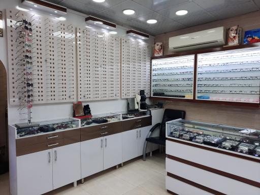 عینک طبی پروفسور 