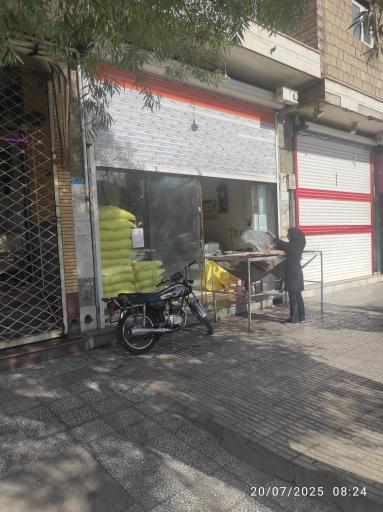 عکس نانوایی سنگک