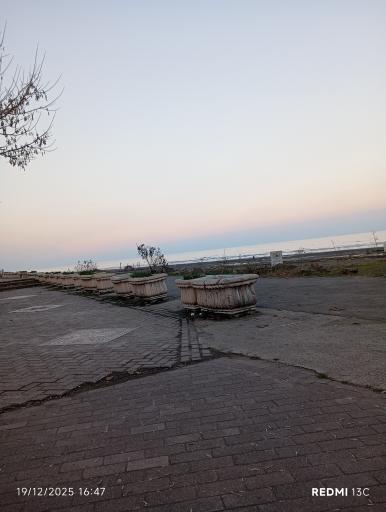 عکس ساحل دریا استارا