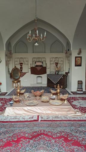 عکس رستوران سنتی باغ شازده