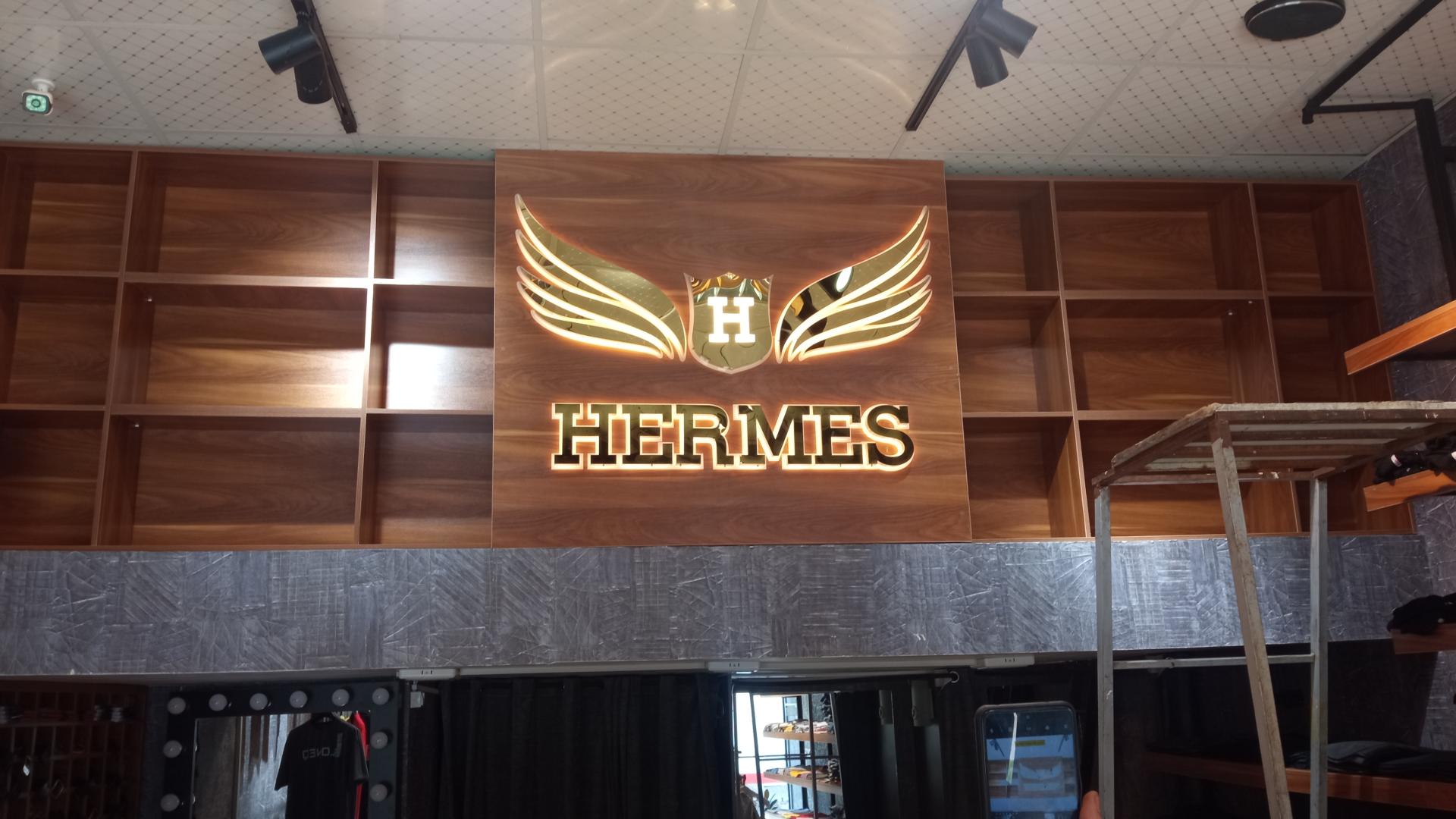 عکس بوتیک هرمس