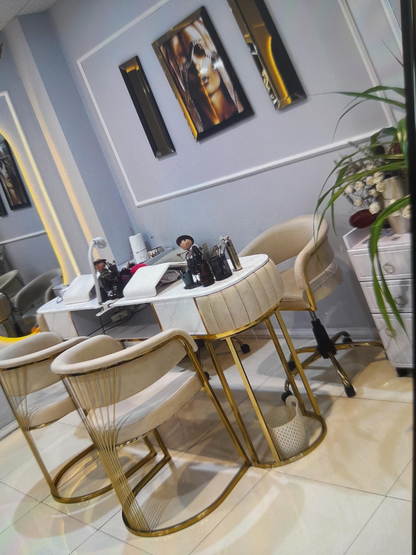 عکس سالن زیبایی هرا