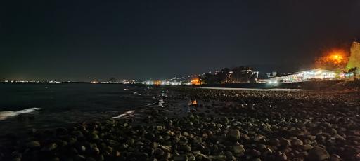 عکس ساحل سنگی رامسر