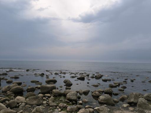 عکس ساحل سنگی رامسر