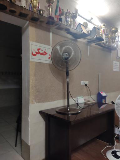 عکس باشگاه ورزشی 