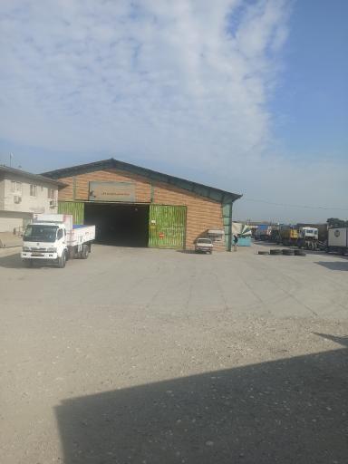 عکس معاینه فنی خودروهای سنگین راه خوبان فجر