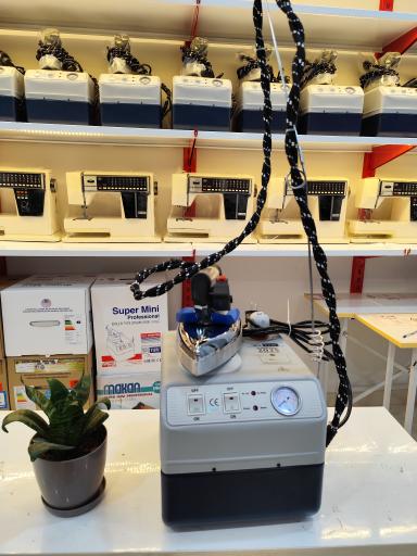 عکس فروشگاه تجهیزات خیاطی، چرخ خیاطی محمدی