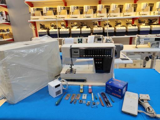 عکس فروشگاه تجهیزات خیاطی، چرخ خیاطی محمدی