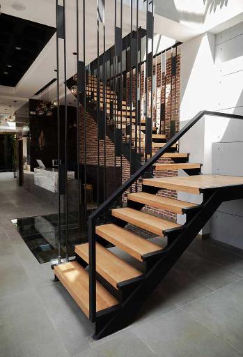 رستوران داژیار