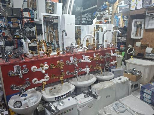 عکس لوله ولوازم بهداشتی فلاح