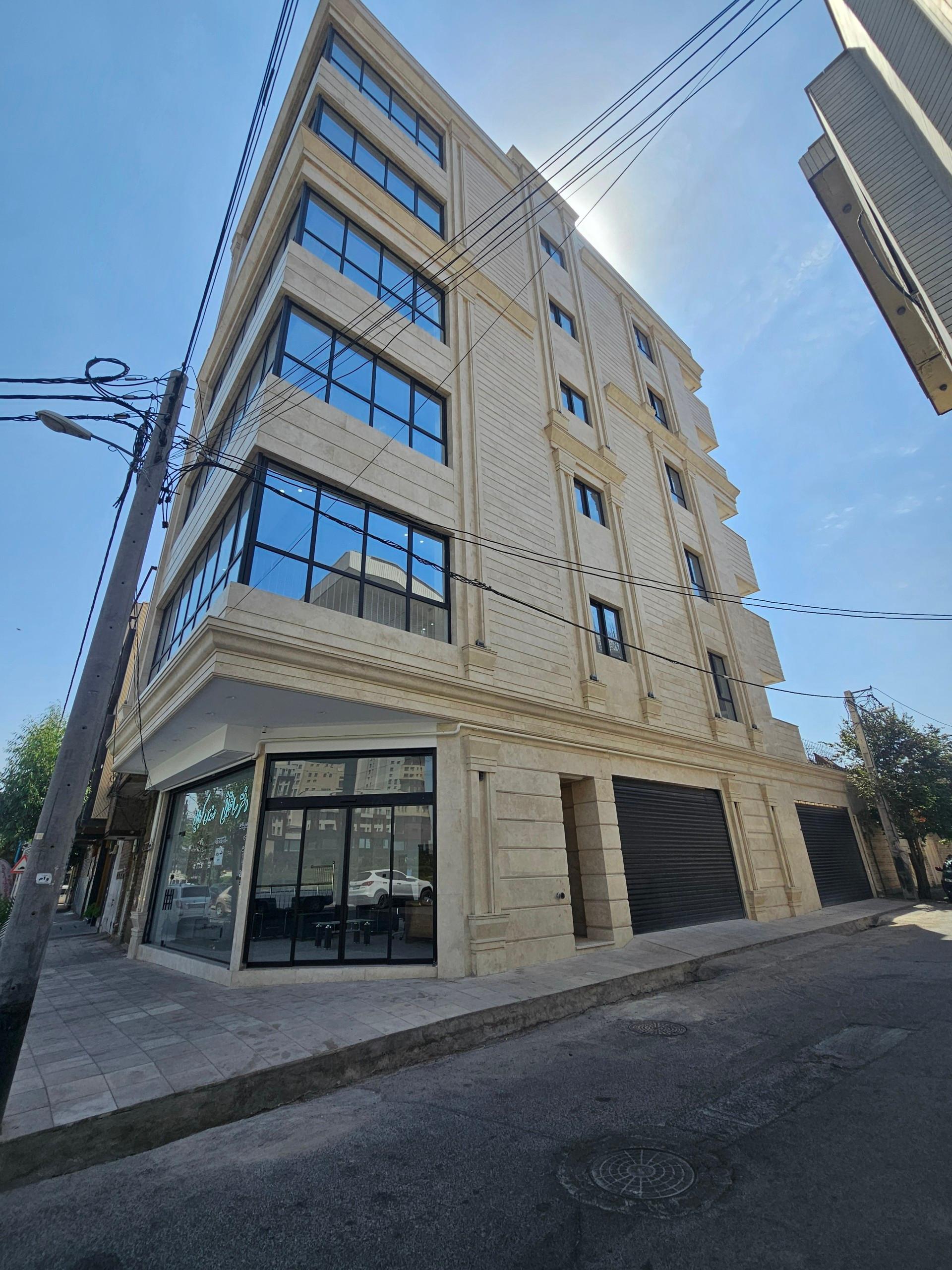عکس دفتر ساختمانی مهندس کربلایی