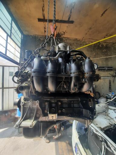 عکس تعمیرگاه تویوتا لواسان