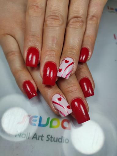 عکس مرکز تخصصی ناخن و زیبایی سودا