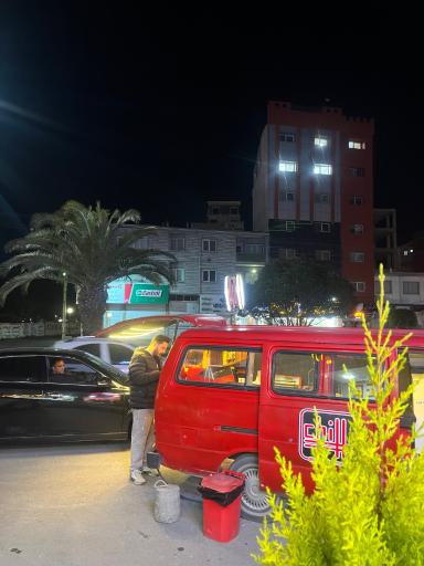 عکس کافه وَن چیل پلاس