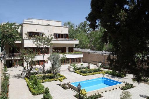 عکس بنیاد حامیان دانشگاه تهران