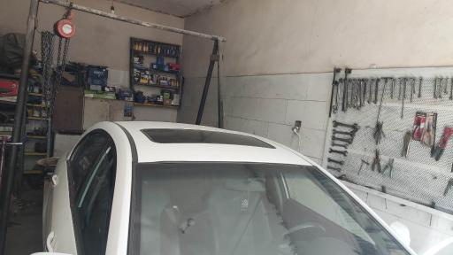 عکس مکانیکی و تعمیرات اتومبیل