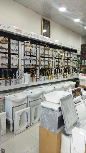 عکس رنگ و ابزار مرادی