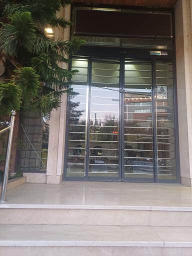 عکس بانک ملی