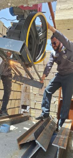 عکس آسانسور اوج روژان رایان شرق