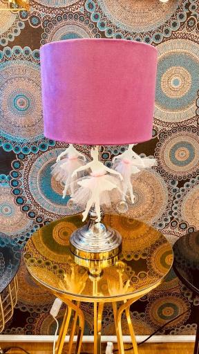 عکس فروشگاه آلتین لوستر