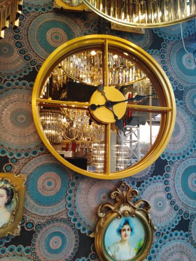 عکس فروشگاه آلتین لوستر