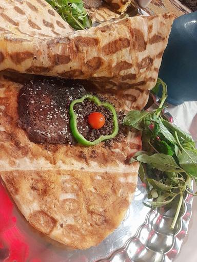 عکس رستوران سنتی شادونه