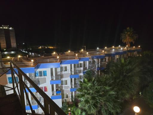 عکس هتل کیش مهر