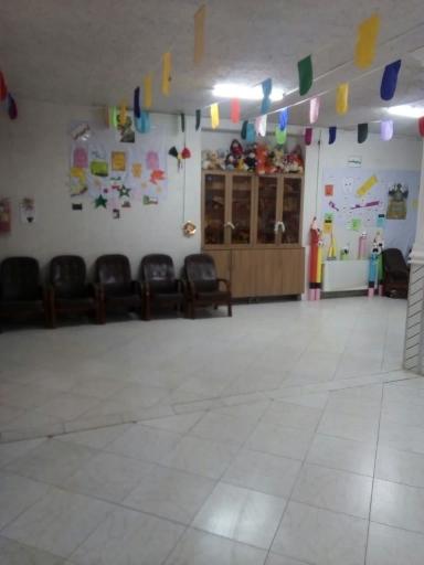 عکس دبستان دخترانه ماندگار