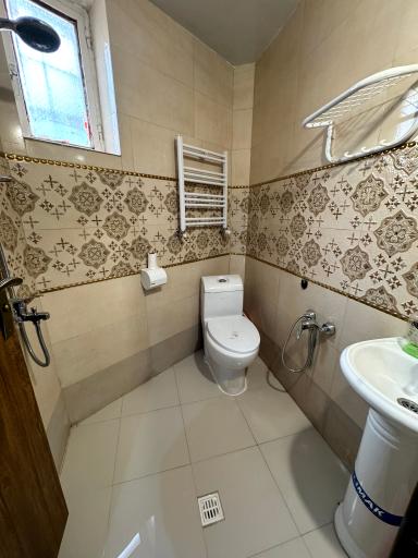 عکس هتل آپارتمان توکا