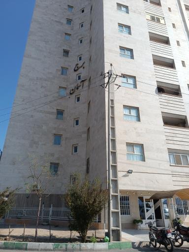 عکس برج آسمان