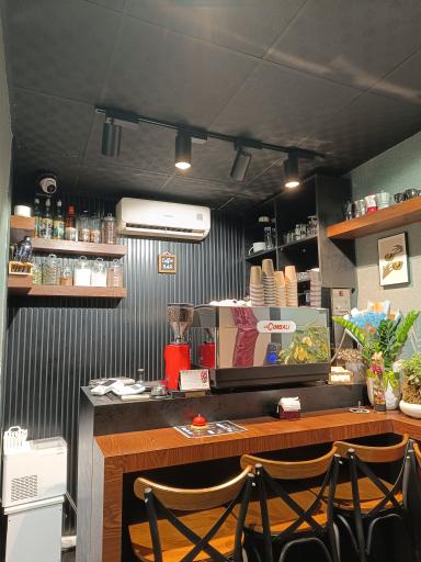 عکس کافه نِرو 