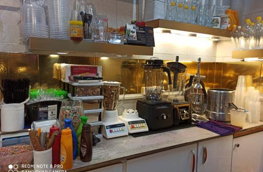 عکس کافه تریا تک