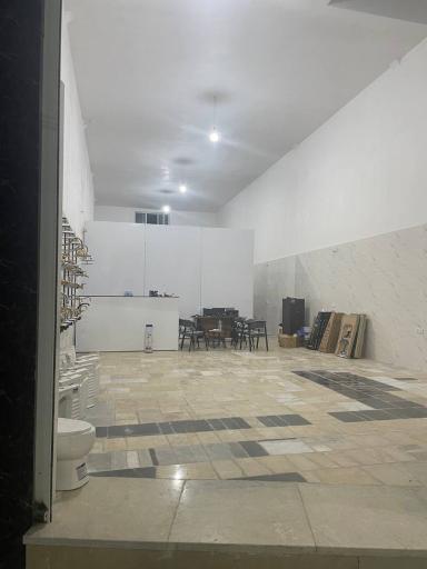 عکس فروشگاه بارش