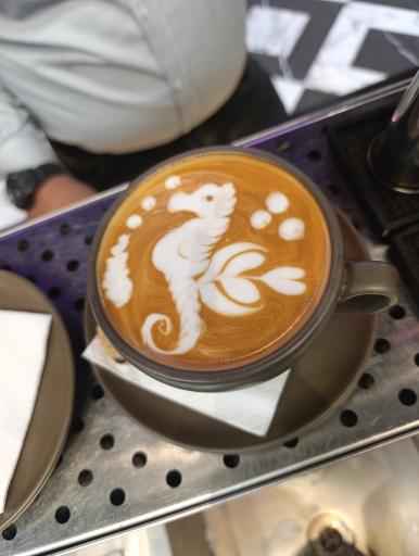 عکس کافه رستوران ویولانژ