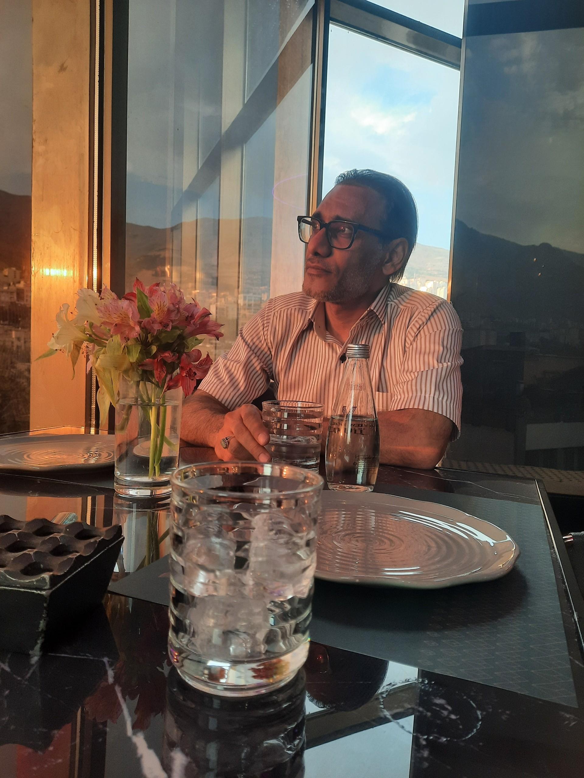 عکس کافه رستوران ویولانژ
