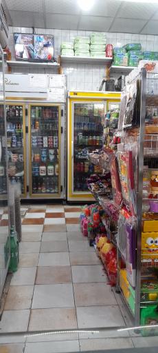 عکس سوپر مارکت محسن