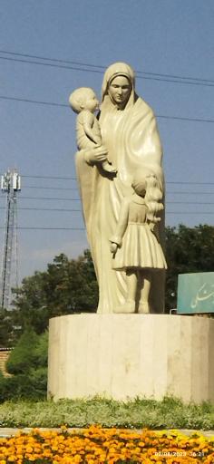 عکس میدان مادر