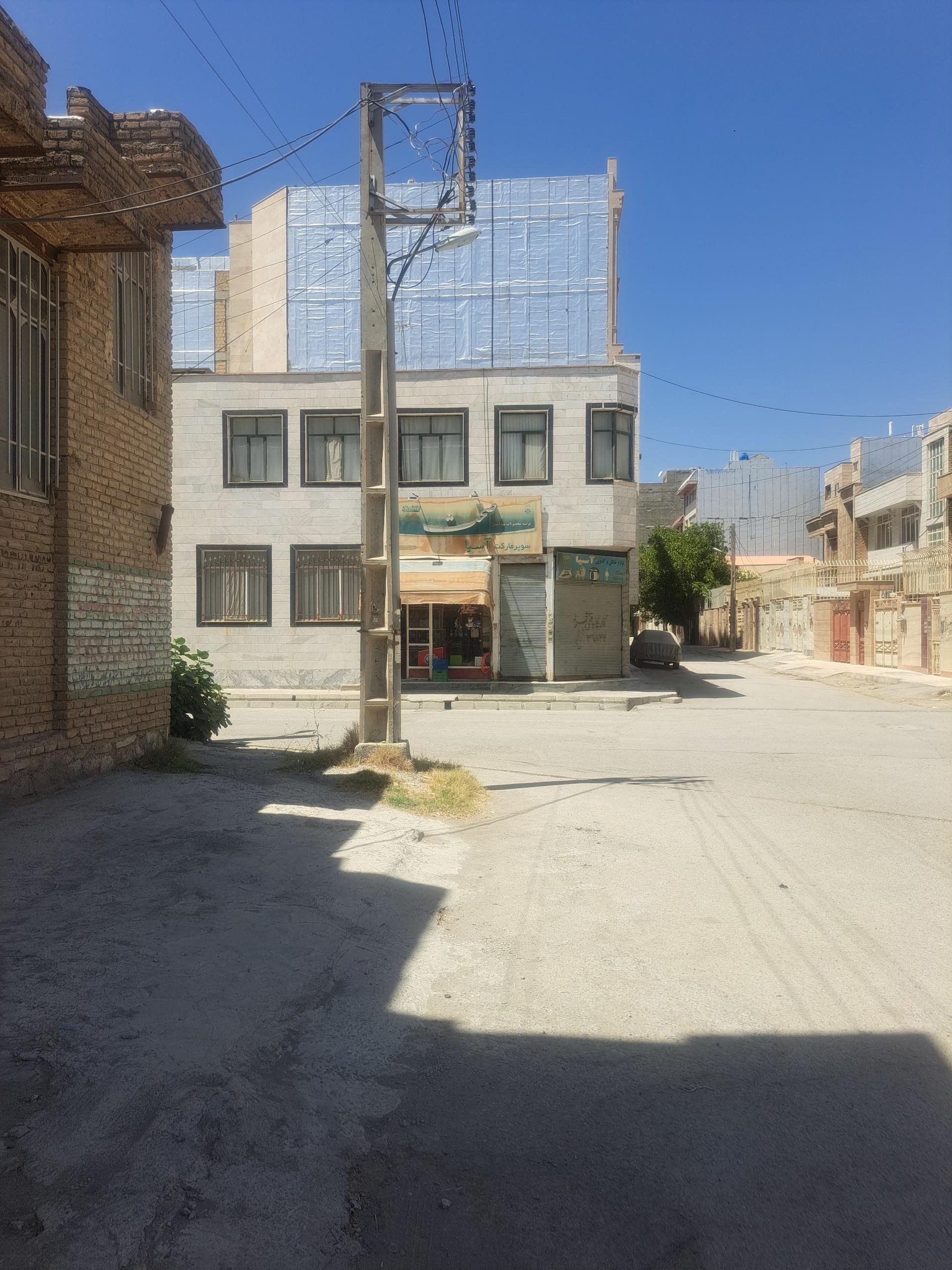 عکس سوپر مارکت آسیا